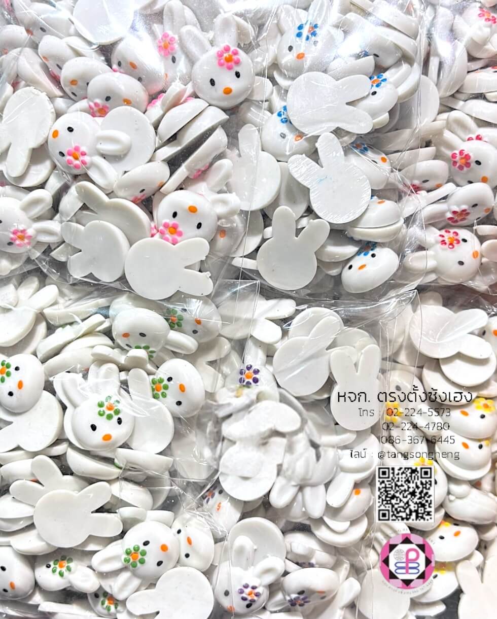 อะไหล่เรซิ่นการ์ตูนพื้นขาวรูปหัวกระต่าย คละสี