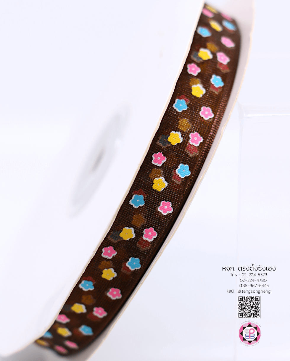 ริบบิ้นผ้าแก้ว กว้าง 13 มิล ยาว 50 หลา พิมพ์ลายดอกไม้ 3 สี สีน้ำตาลเข้ม 32#