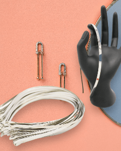 โครงคาดผมเหล็ก